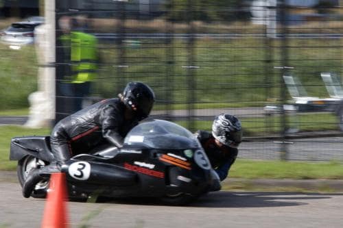 organisatie-classic-racing-2024-Arjan-IMG 8645-3-zijspan